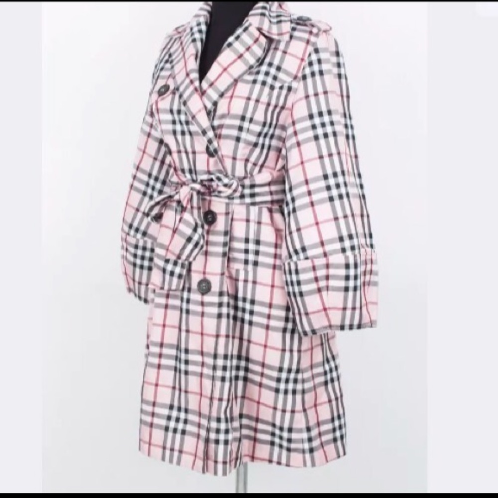 Very rare light pink Burberry coat